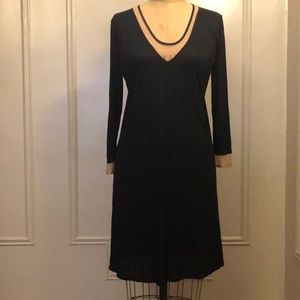 NWOT -LE CHAT  Lace Trimmed Sleepshirt